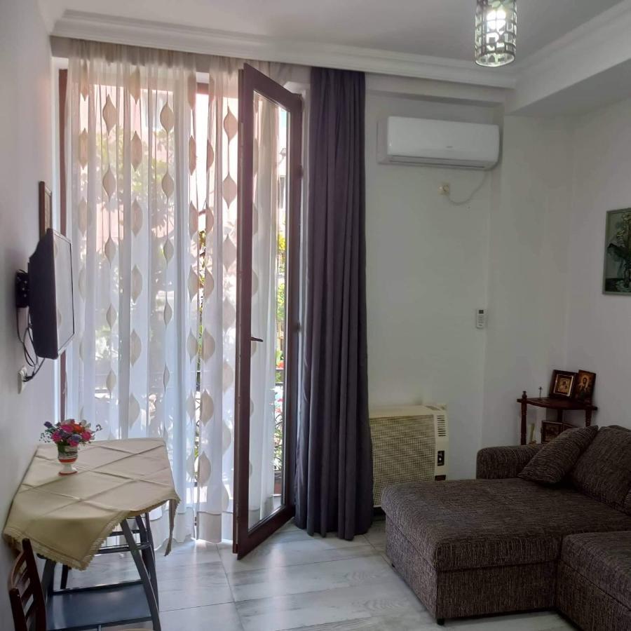 Apartamento House N39 Batumi Exterior foto